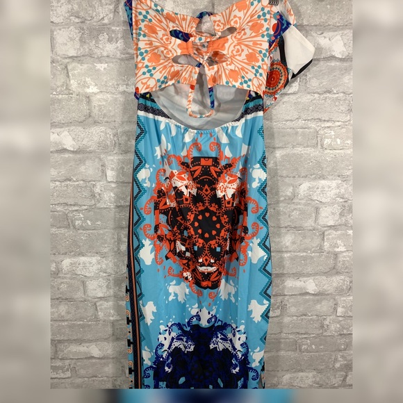 Light Blue Floral Maxi Dress - Picture 3 of 4